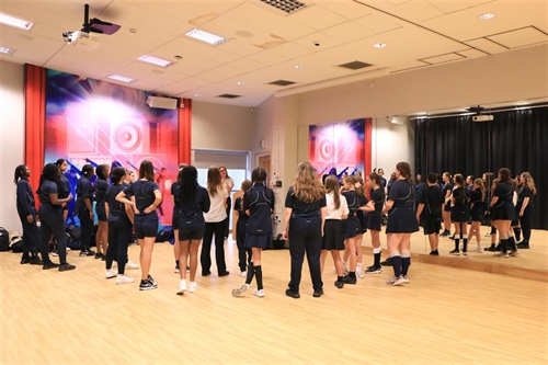 Spotlight Students Experience Hairspray Workshop